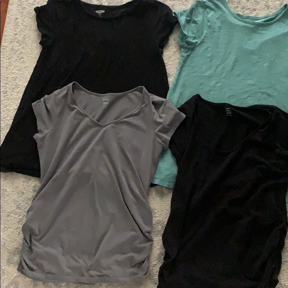 Medium maternity tshirts